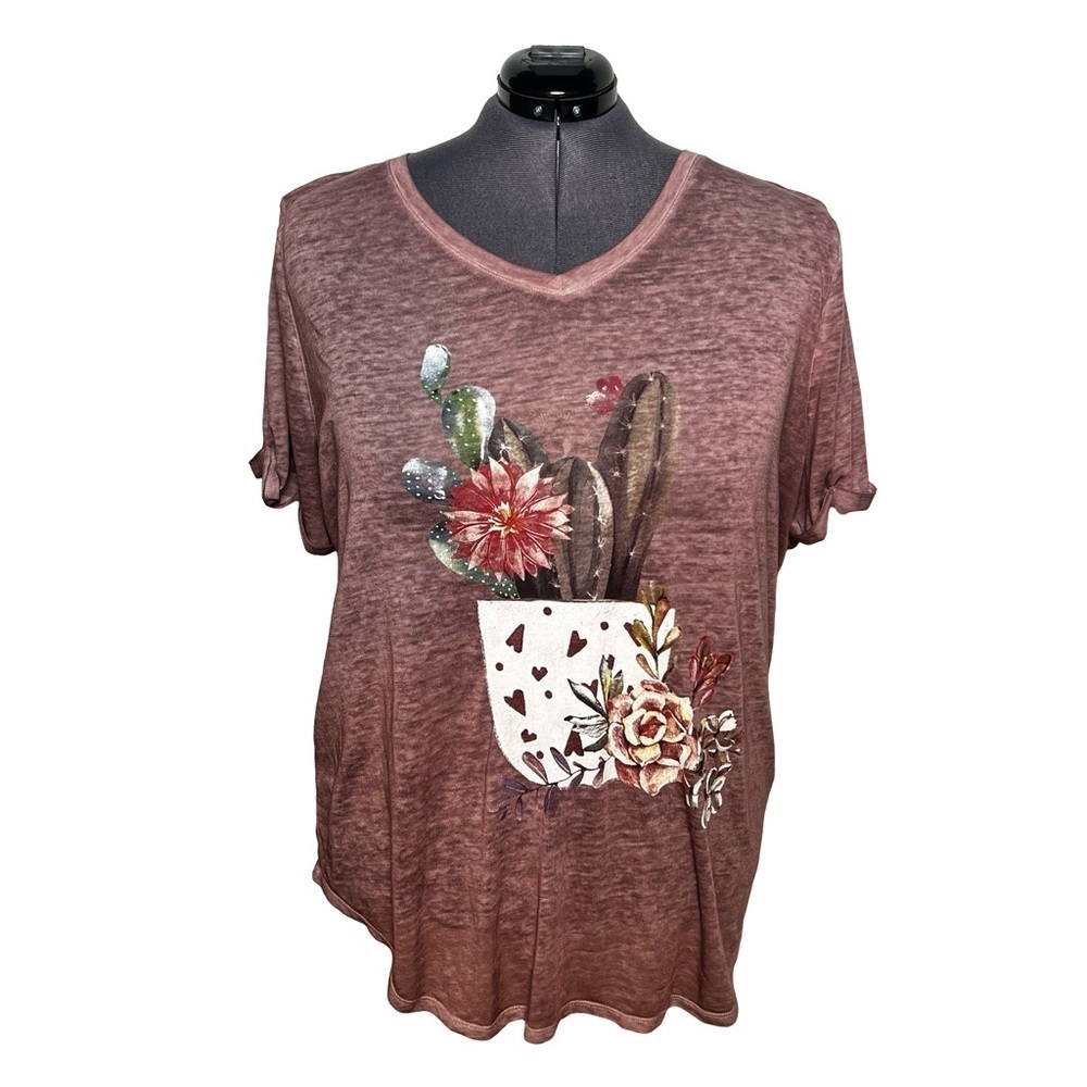 Maurices Dark Pink Cactus Lightweight Tee (Size 2X)